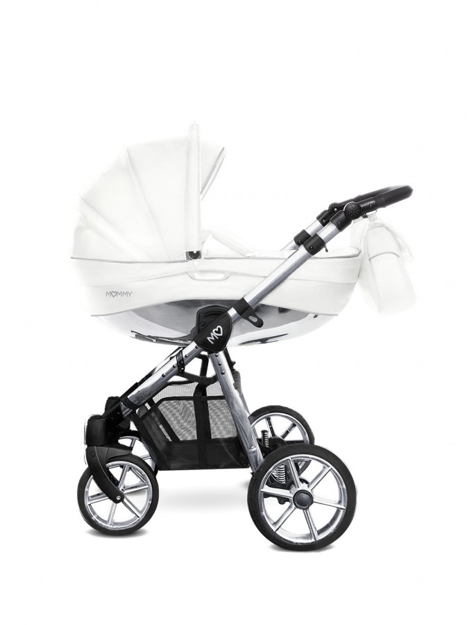 Babyactive Mommy Glossy Kombi-Kinderwagen | 2 in 1 (Babywanne + Buggy) | 3 in 1 mit Babyschale (Autositz) | 4 in 1 mit Babyschale und Isofix Station | Weiß Kunstleder | Rahmenfarbe: Silber