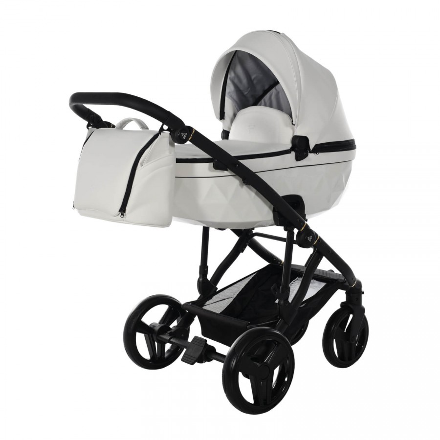 Junama Classic Kombi Kinderwagen 01